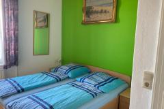 hausschöneweg_Zimmer1_1